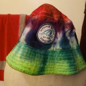 Tie-Dye Bucket Hat.Virginia Beach(patch)‎ Sunsations.